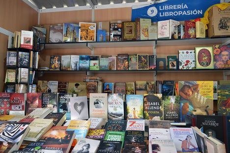 La Feria del Libro Antiguo y de Ocasión de Guadarrama, en el Parque Municipal hasta el 31 de agosto