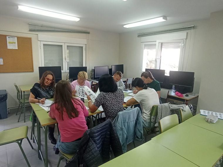 Centro de Educación de Personas Adultas Almaján: educación que no entiende de edades