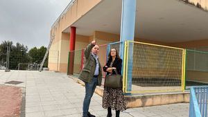 Galapagar invierte 14.000 euros para reparar la cubierta del edificio de Infantil del Colegio San Gregorio