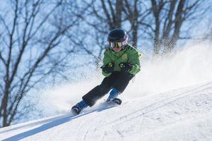 El área de Deportes de Galapagar incluye el esquí, el snowboard y las rutas con raquetas en su oferta