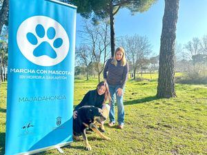 Majadahonda celebra su tercera Marcha con Mascotas en el Monte del Pilar