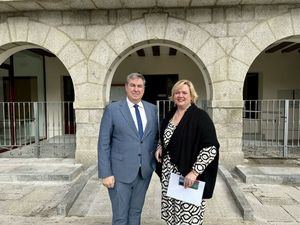 El edificio del Ayuntamiento de Collado Mediano mejora en accesibilidad y eficiencia energética gracias al PIR