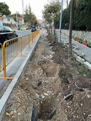 Galapagar emprende las obras para las acometidas de luz y agua de las piscinas de verano