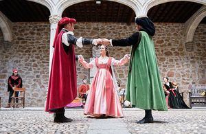 El castillo de Manzanares el Real presenta el espectáculo ‘El poeta soldado’, ambientado en la época del Marqués de Santillana