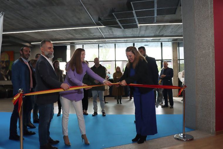 El Teatro Jacinto Benavente de Galapagar reabre sus puertas con la visita de más de 300 escolares