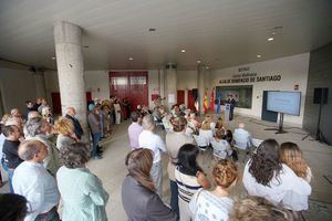 El Centro Multiusos de Las Rozas llevará a partir de ahora el nombre del alcalde Bonifacio de Santiago