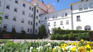 El Hospital Guadarrama ofrece diferentes talleres durante el mes de abril en su Escuela de Cuidadores