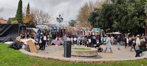 Este domingo, 4 de mayo, Mercadillo de los Caprichos en Collado Villalba