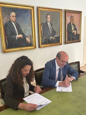 El Ayuntamiento de El Escorial firma un convenio con el Colegio Notarial de Madrid