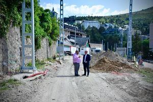 El delegado del Gobierno de Madrid visita Cercedilla para analizar la seguridad y movilidad del municipio