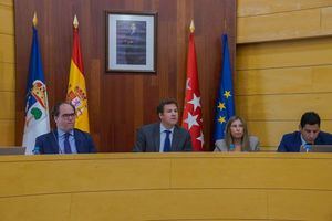 Debate sobre el Estado de Las Rozas: De la Uz anuncia un nuevo Cheque Bebé, más vivienda joven y mejoras en instalaciones deportivas