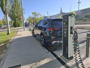 Las Rozas crea una nueva Área de Movilidad en el Parque Empresarial con cargadores