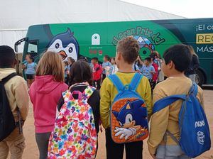 Collado Villalba reúne a 200 escolares en La Malvaloca para participar en el Gran Prix del Reciclaje de Ecovidrio