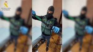 La Guardia Civil desmantela en Collado Villalba un grupo criminal formado por componentes de varias bandas violentas juveniles