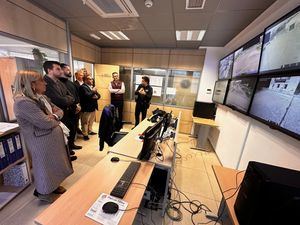 El sistema de videovigilancia de Collado Villalba, modelo para otros municipios de España