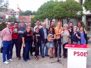 Zaida Cantera participó en un acto de precampaña del PSOE