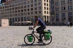 La aventura de Santiago Tascón: de Berlín a Torre en bici