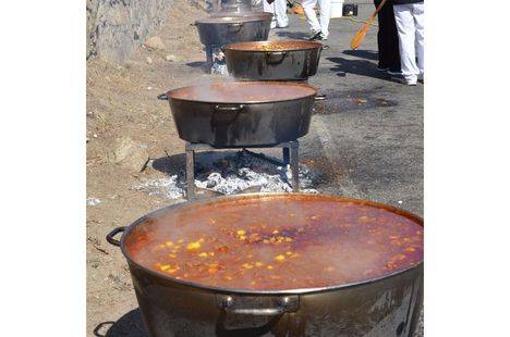 Guadarrama apuesta por el interes turístico de sus 'patatas con carne'