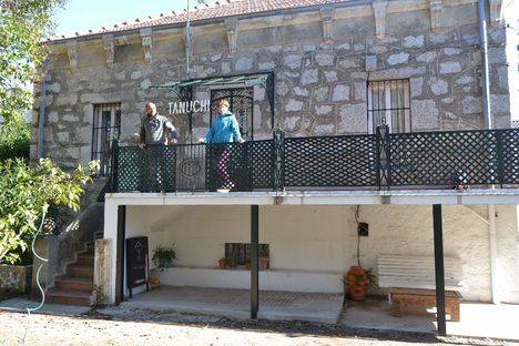 El entusiasmo revive la histórica Casa Tanuchi de Hoyo