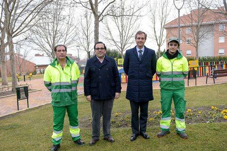 Se refuerza el servicio de limpieza de las zonas verdes