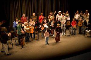 Más de 700 alumnos inician curso en la Escuela de Música “Enrique Granados”