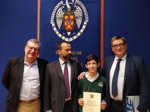 Un alumno de San Ignacio premiado en el XXII Concurso de Primavera de Matemáticas