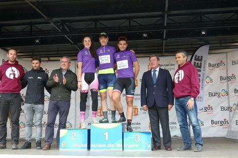 La galapagueña Eva Anguela campeona, por segundo año consecutivo, de la Vuelta a Burgos Féminas