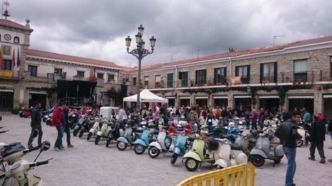 Hoyo de Manzanares celebró el Cuarto Encuentro Vespista