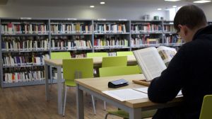 Horario de exámenes en la Biblioteca Municipal de Galapagar
