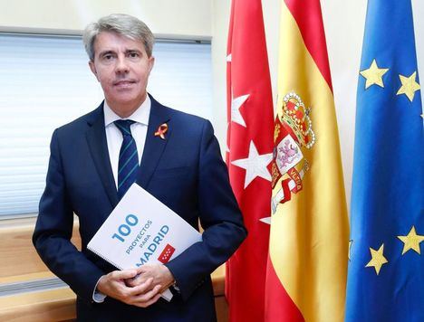 Garrido anuncia un plan de aparcamientos disuasorios para reducir los vehículos privados en Madrid