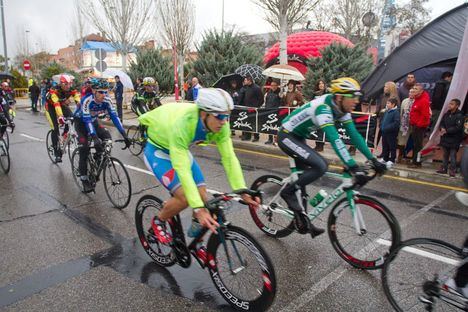 Un fin de semana muy deportivo con el Memorial María Isabel Clavero y el Duatlón Escolar