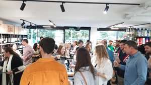 Sabores y aromas argentinos en la cata de vinos organizada por Delicatessen Argentina Majadahonda