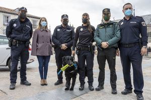 San Lorenzo de El Escorial presenta la nueva Unidad Canina de la Policía Local