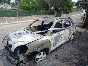 Denuncian el incendio del vehículo de un concejal de Podemos en Los Molinos