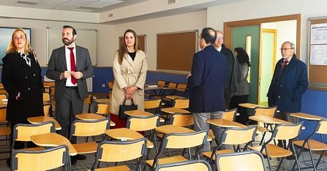 El viceconsejero de Educación visita las obras de ampliación del IES Diego Velázquez