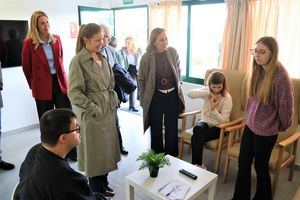 La Comunidad firma un convenio con Plena Inclusión Madrid para facilitar la vida independiente a 38 personas con discapacidad intelectual