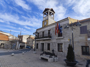 Críticas al Ejecutivo de Moralzarzal por la aprobación en Junta de Gobierno de los pliegos para el nuevo contrato de basuras
