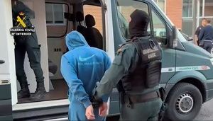La Guardia Civil desarticula un grupo criminal especializado en robos por alunizaje que actuó, entre otros lugares, en Torrelodones