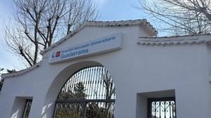 El Hospital de Guadarrama lanza talleres gratuitos para cuidadores en el mes de abril