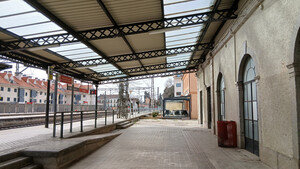 Adif da el primer paso para la mejora de la accesibilidad y la remodelación de la estación de El Escorial  
