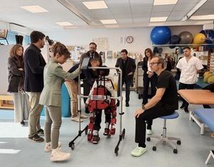 Las Rozas aprueba una subvención de 154.000 euros para dotar de un exoesqueleto al Centro de Educación Especial Monte Abantos