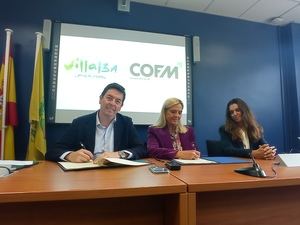 Collado Villalba firma un convenio con el Colegio de Farmacéuticos para hacer un seguimiento de la medicación en mayores
