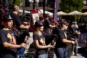 La reunión motera Cabaleiros do Ferro o la Gymkhana Humorística, primeras actividades de las fiestas de Las Rozas