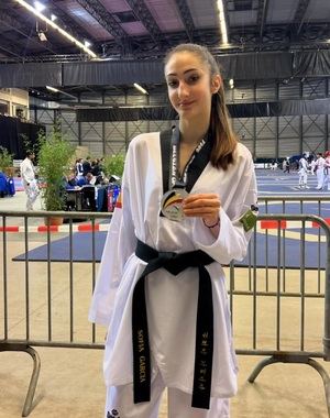 Sofía García lucha por competir en el Mundial de Taekwondo