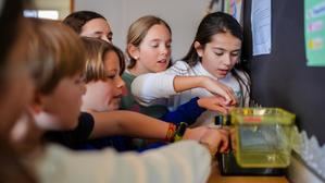 La Comunidad de Madrid aprueba la jornada partida en los colegios públicos como criterio general