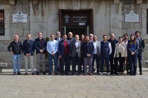 La Agrupación Deportiva de la Sierra y la Real Federación de Fútbol de Madrid se reunieron en Guadarrama para analizar líneas de colaboración