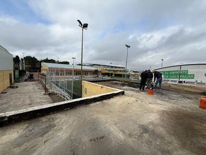 Galapagar inicia los trabajos para arreglar las goteras del Polideportivo