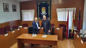 El PP de Moralzarzal firma un acuerdo de Gobierno con Contigo Moralzarzal para lo que queda de legislatura