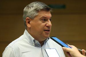 Más Madrid proclama a Gonzalo Díaz y Deborah Alcaraz como candidatos en Collado Villalba y Alpedrete para 2027