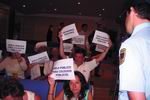 Carteles contra el colegio concertado